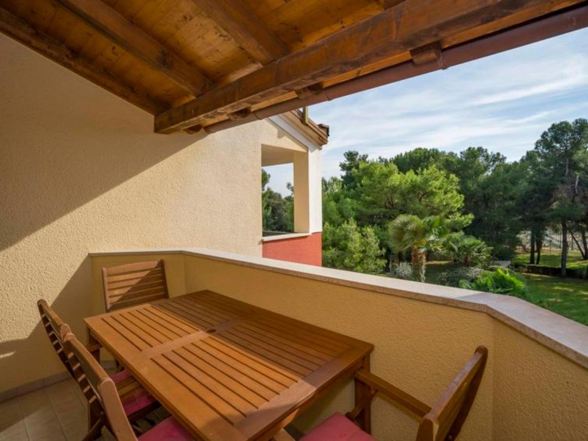 Apartments Villa Rossella 1 로비니 외부 사진