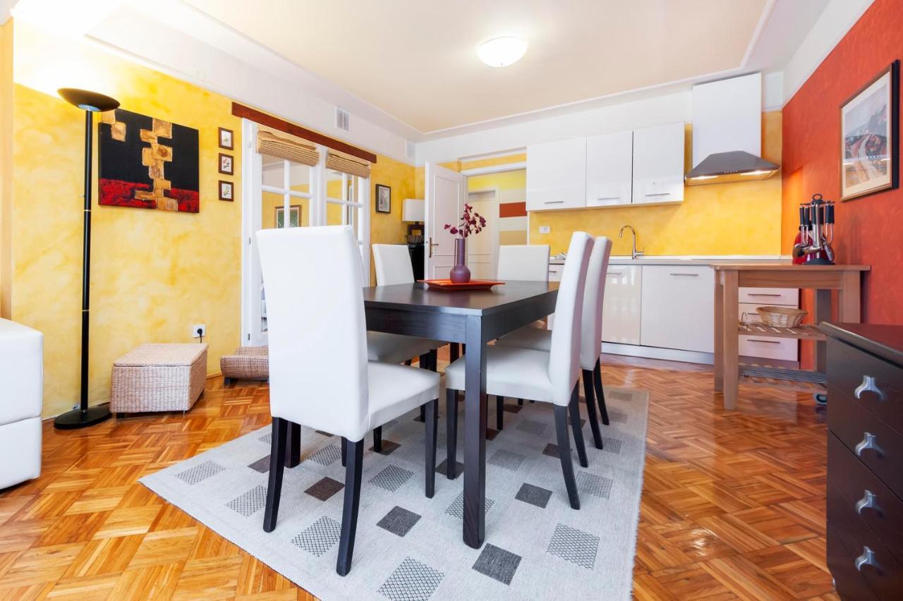 Apartments Villa Rossella 1 로비니 외부 사진