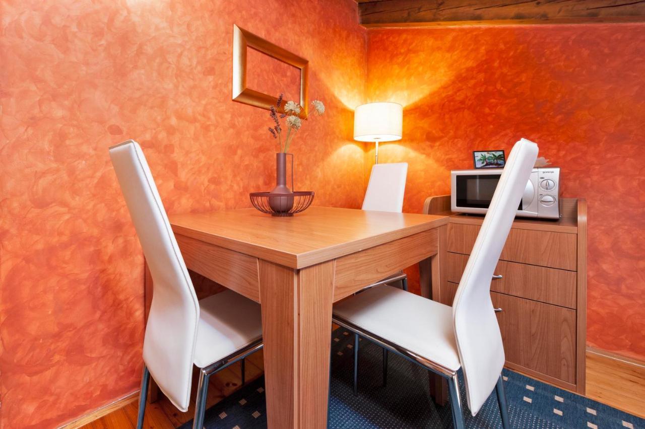 Apartments Villa Rossella 1 로비니 외부 사진