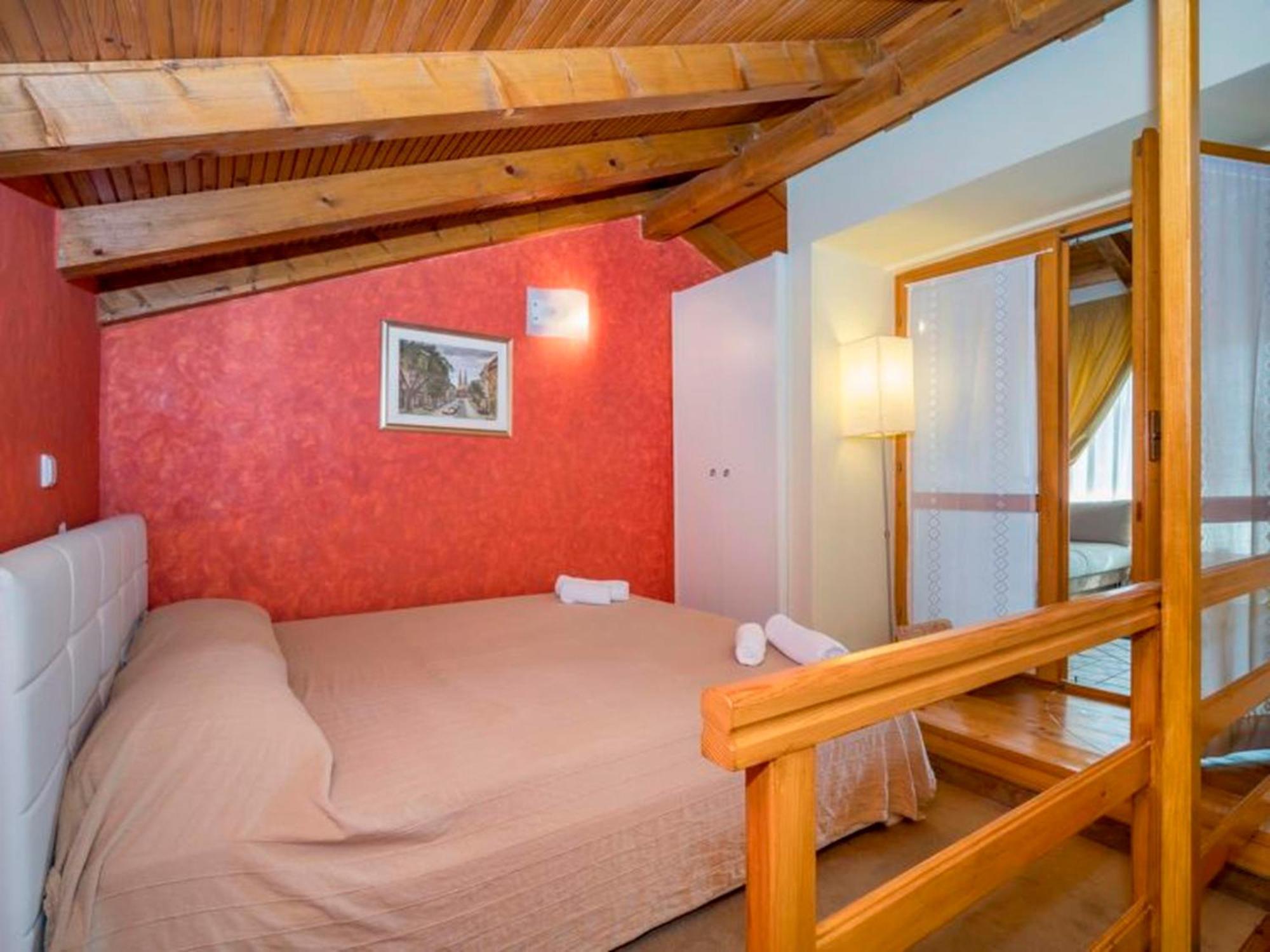Apartments Villa Rossella 1 로비니 객실 사진