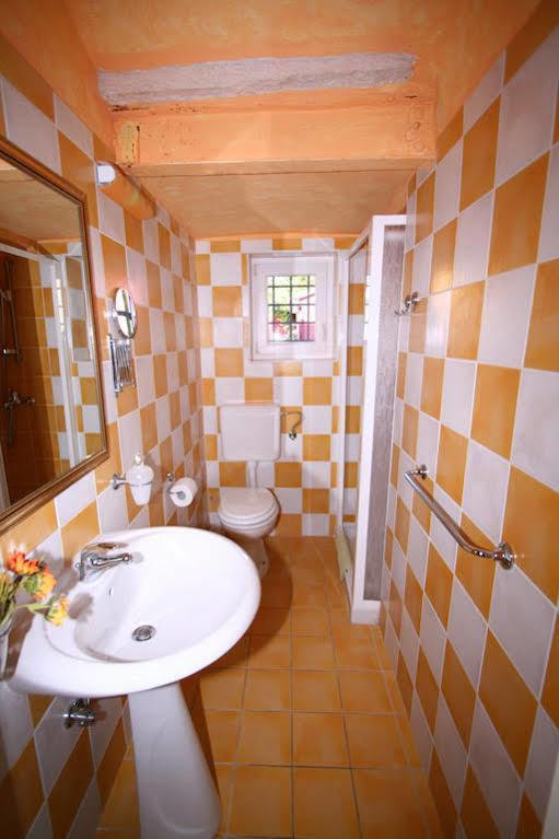 Apartments Villa Rossella 1 로비니 외부 사진